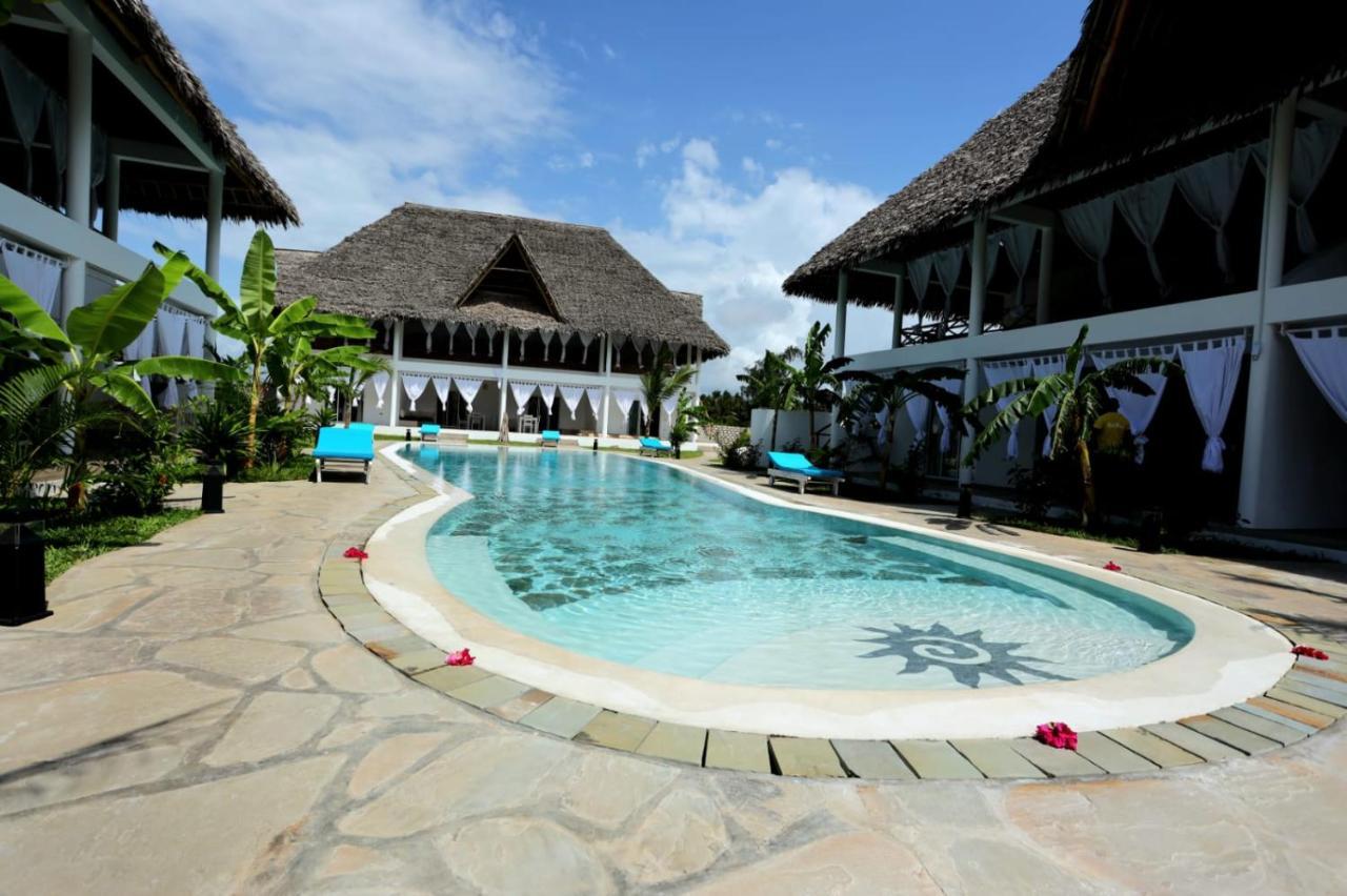 Rafiki Jua Resort ワタム エクステリア 写真